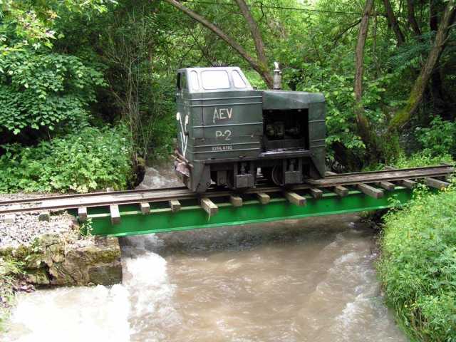 A P-2-es a hármas hídon