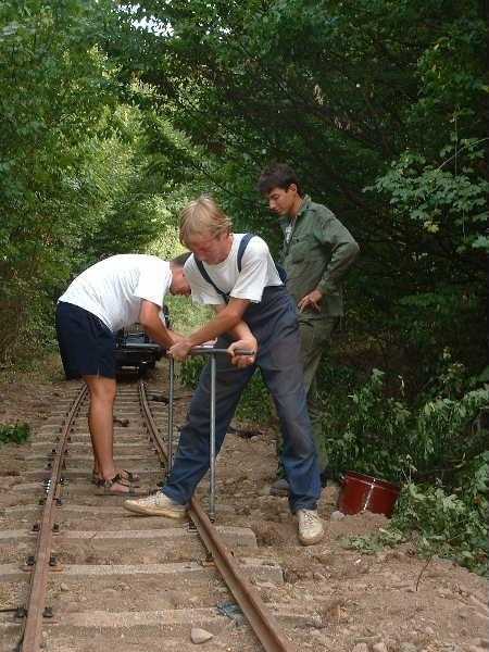 Augusztus 27-én sor került a 2000-ben ellopott rövid szakasz újrafektetésére